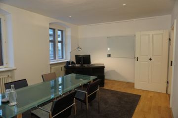 Munich  Meeting room Besprechungszimmer im Herzen von München image 2