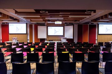 Rest der Welt corporate event spaces Hörsaal Conference Room image 0
