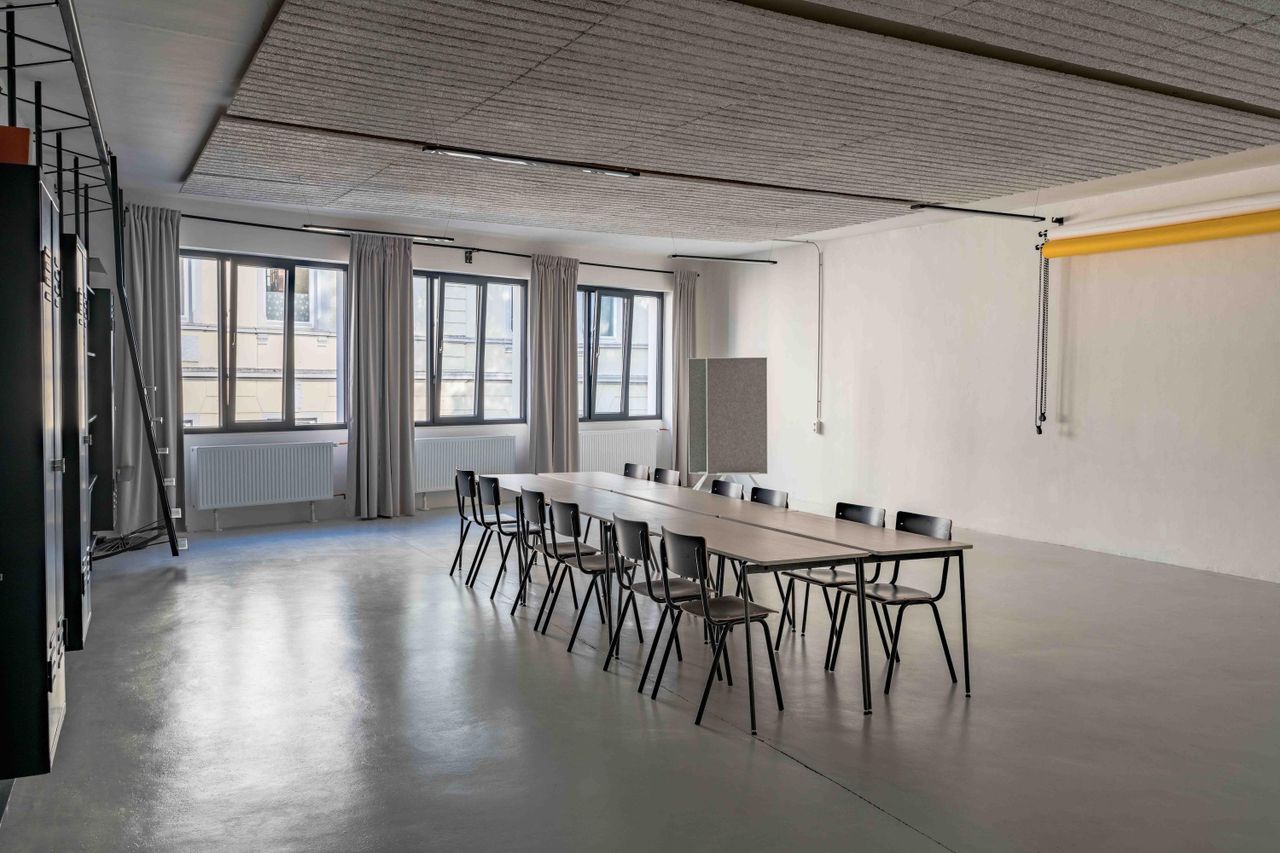 Bonn Coworking Meeting room THE DOCK image 6