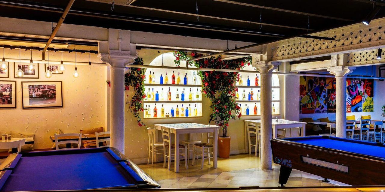 Barcelona  Restaurant ITALIAN TRATTORIA image 0