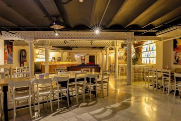 Barcelona Restaurant ITALIAN TRATTORIA image 7