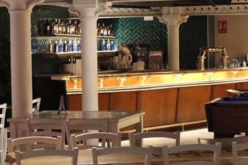 Barcelona  Restaurant ITALIAN TRATTORIA image 1