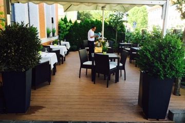 Herzogenaurach PR & Marketing Event Restaurant Vineria Weingarten image 3