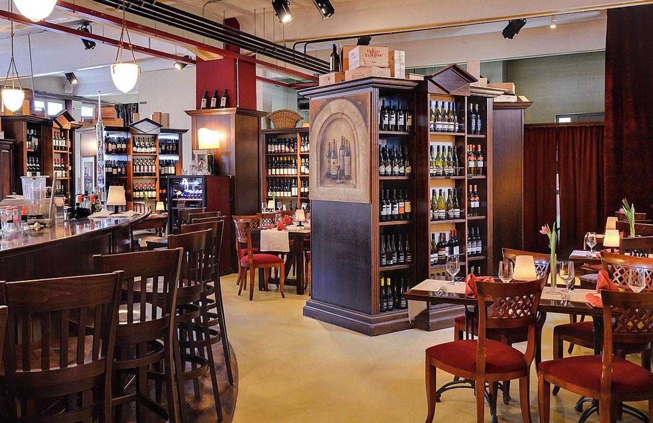 Herzogenaurach PR & Marketing Event  Vineria Weinbar image 2