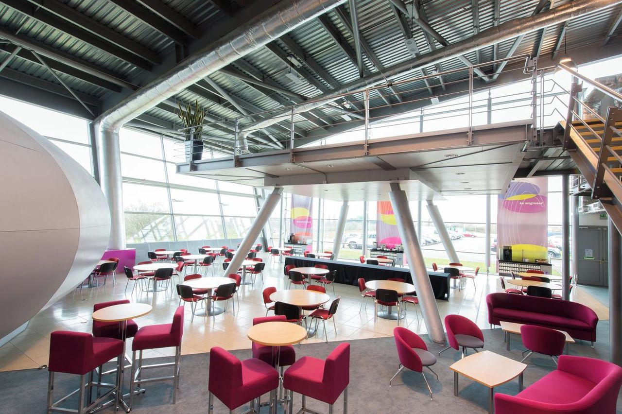 Londen workshop spaces Feestzaal POD Circulation Area image 3