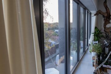 Berlijn  Fotostudio QuintLabs - Lichtdurchflutetes Studio dank großer Fensterfront image 8