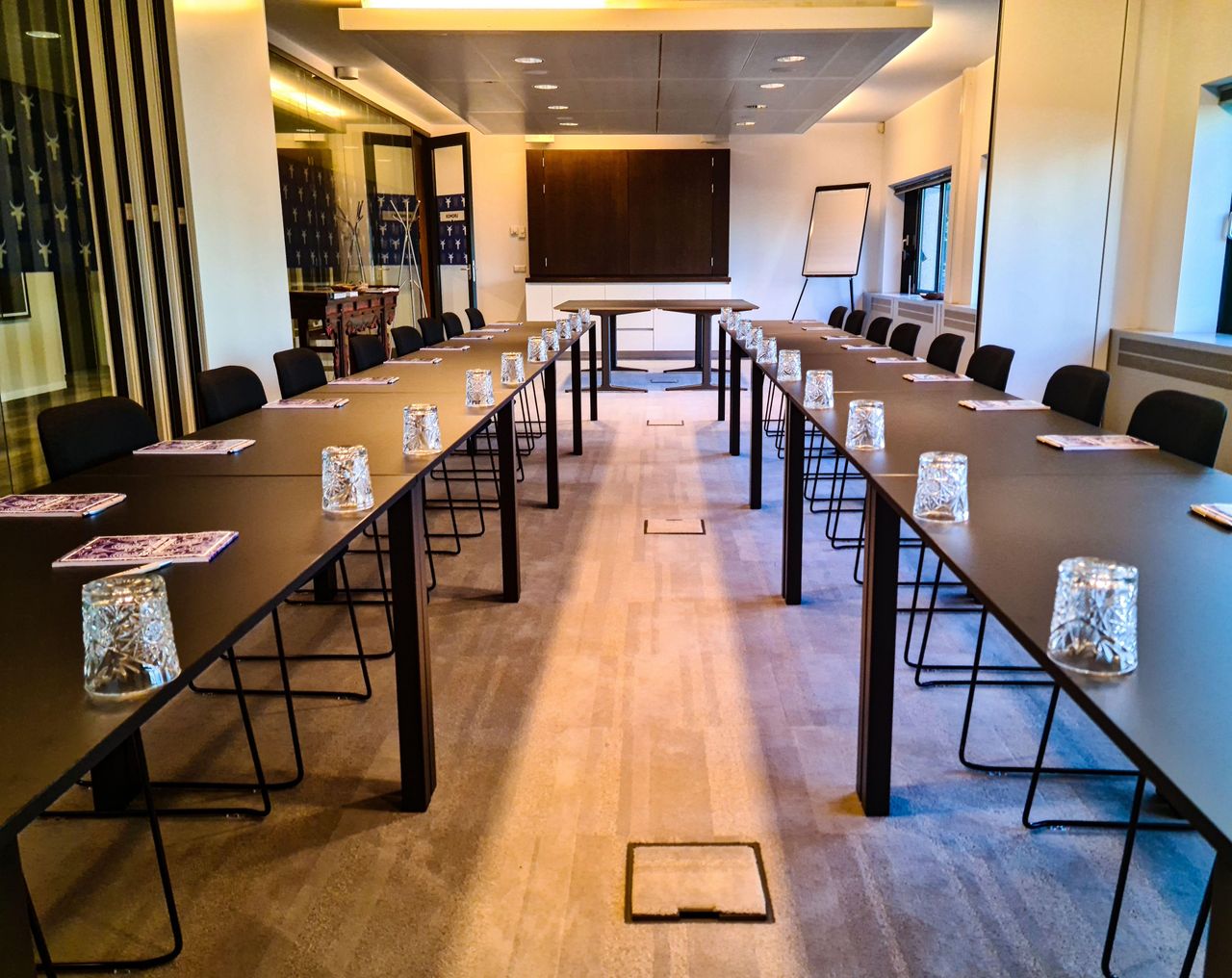 Amsterdam Creative Meeting Tagungsräume Tribes Meeting Room- Donga image 5