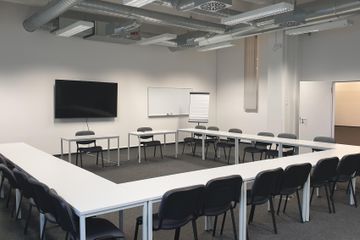 Munich  Meeting room Englischer Garten image 1