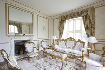 Greenhithe conference rooms Historic venue Ballroom image 2