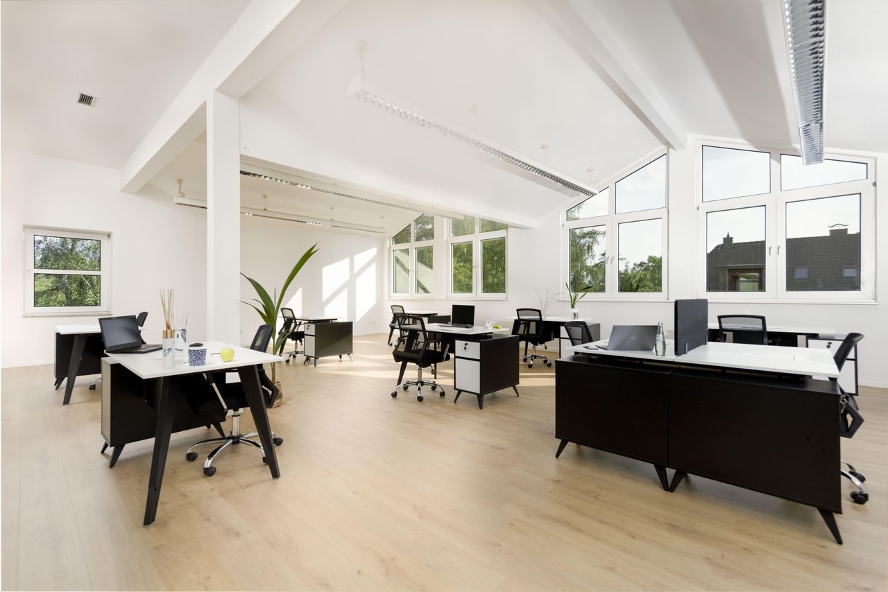 Monheim am Rhein  Bedrijvencentrum Coworking, Private Desk - Full Service image 7