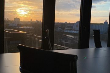 Düsseldorf  Konferenzräume Konferenzraum Skyline image 5