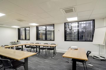 Paris training rooms Meeting room 410 image 13