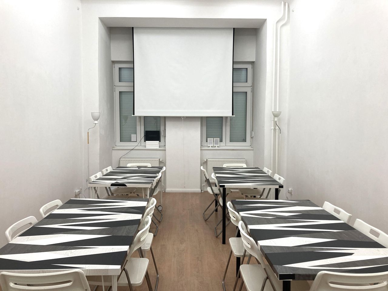 Berlin Coworking Unusual venue LiTE-HAUS Galerie (Raum 2) image 8