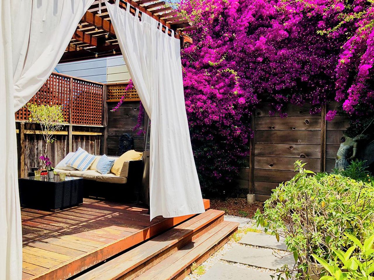 San Francisco corporate event spaces Restaurant Restaurant and Private Boardroom image 10