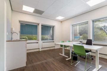 Den Haag Werkruimte Witte kamer 4 image 1