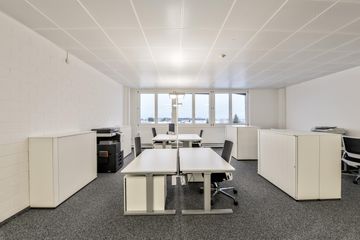 Rest der Welt Coworking Arbeitsplatz 1 image 1