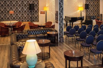 Berlin corporate event spaces Meeting room Large and musical space image 6