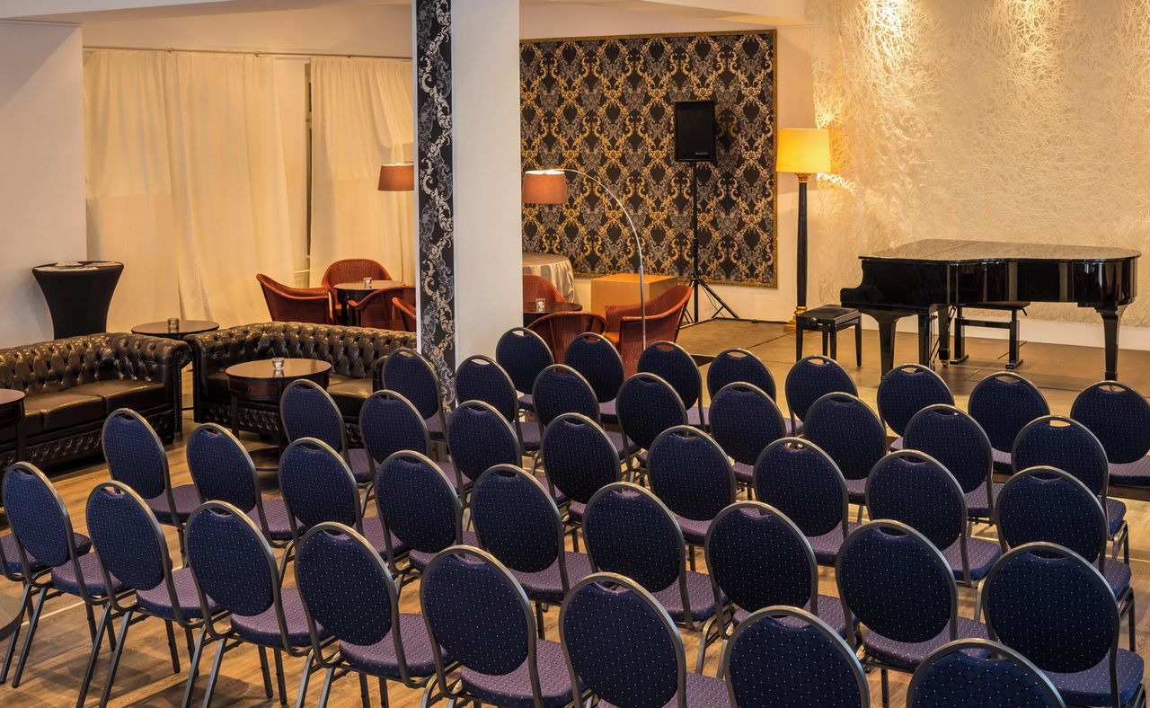 Berlin corporate event spaces Meeting room Large and musical space image 7