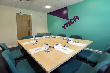 Birmingham conference rooms Vergaderruimte Raine Room image 2