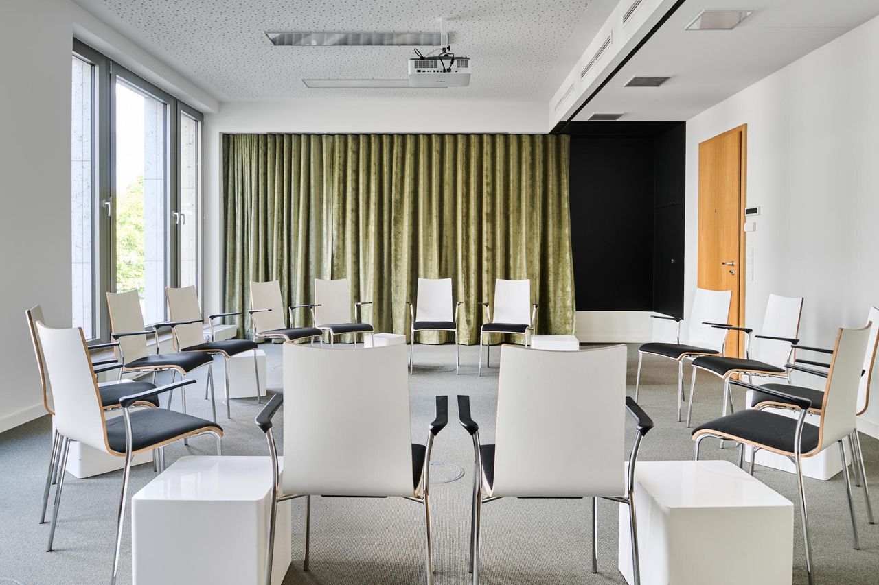 Berlin  Meeting room 1.03 image 2