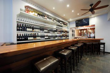 San Francisco corporate event spaces Restaurant Marina Restaurant image 1