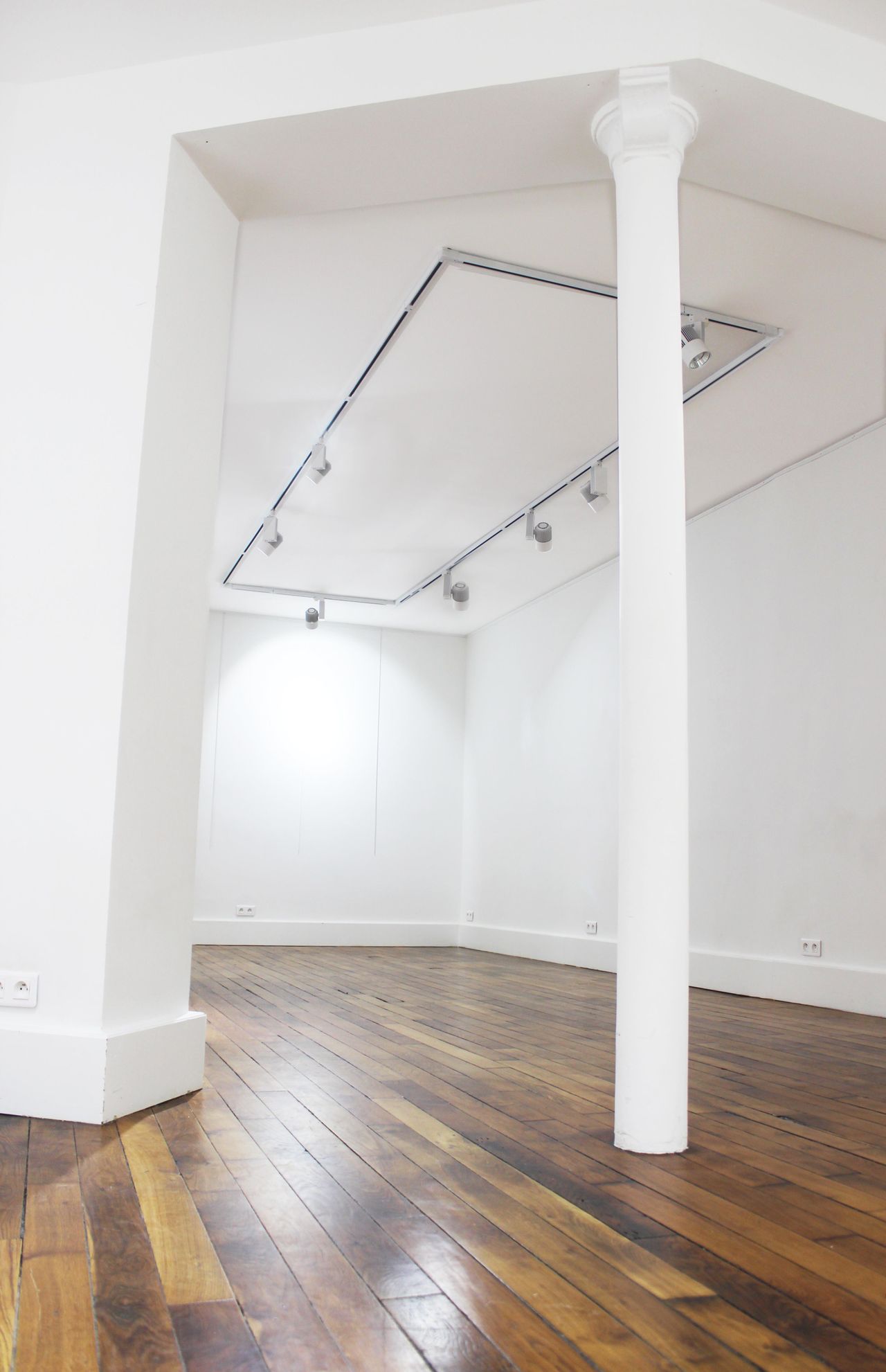 Parijs workshop spaces Galerie Espace Montorgueil image 10