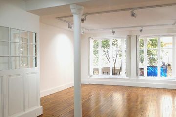 Parijs workshop spaces Galerie Espace Montorgueil image 5