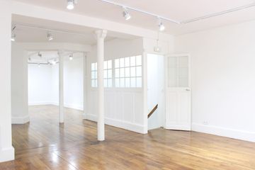 Parijs workshop spaces Galerie Espace Montorgueil image 7