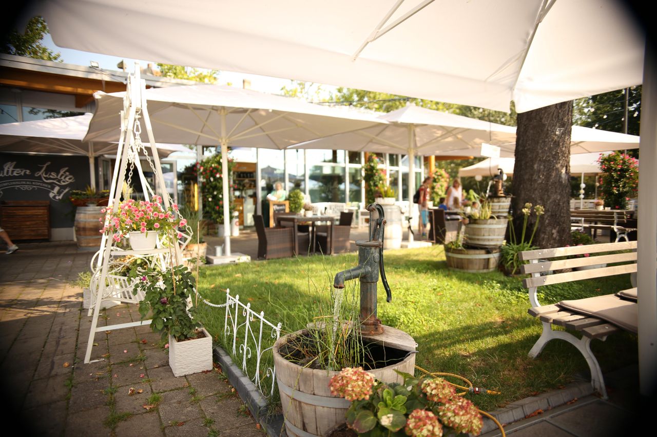 Rest der Welt PR & Marketing Event  Mutter Lustig Ausflugslokal image 10