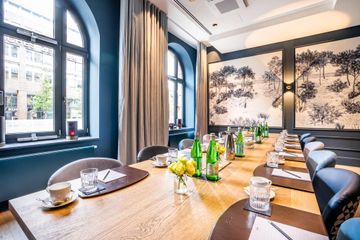 Hamburg Meetingräume salon 4 image 1