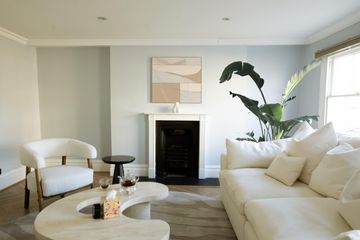 London Sprechzimmer Linden Room image 3