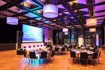 Stuttgart PR & Marketing Event Festsaal image 5