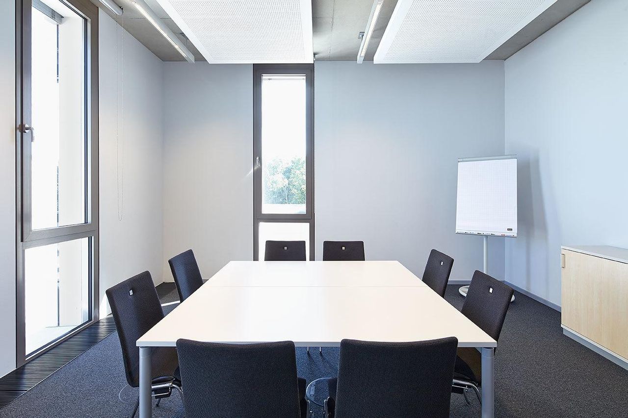Stuttgart Meeting Meetingraum/Besprechungsraum Seminarraum image 1