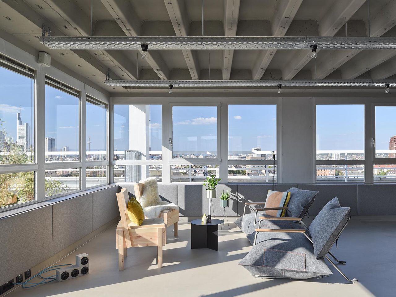 Frankfurt am Main PR & Marketing Event  Einzigartige Location mit Blick auf die Frankfurter Skyline image 10