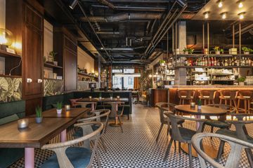 Berlijn Restaurant Sir Helga Berlin image 0