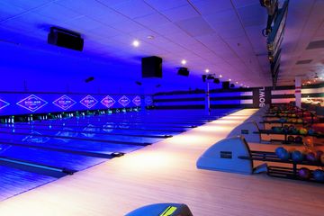 Rest of the World corporate event spaces Party room Bowling Hall image 3