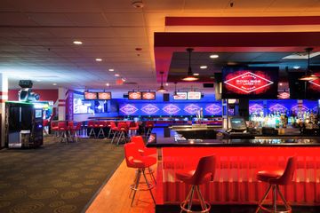 Rest of the World corporate event spaces Party room Bowling Hall image 6