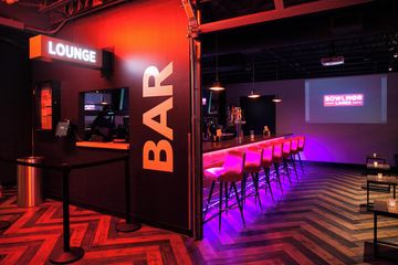 Rest der Welt corporate event spaces Partyraum Bowling Hall image 6
