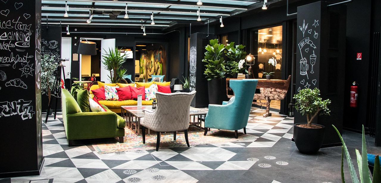 Berlin training rooms Meetingraum Community Lounge EG image 1