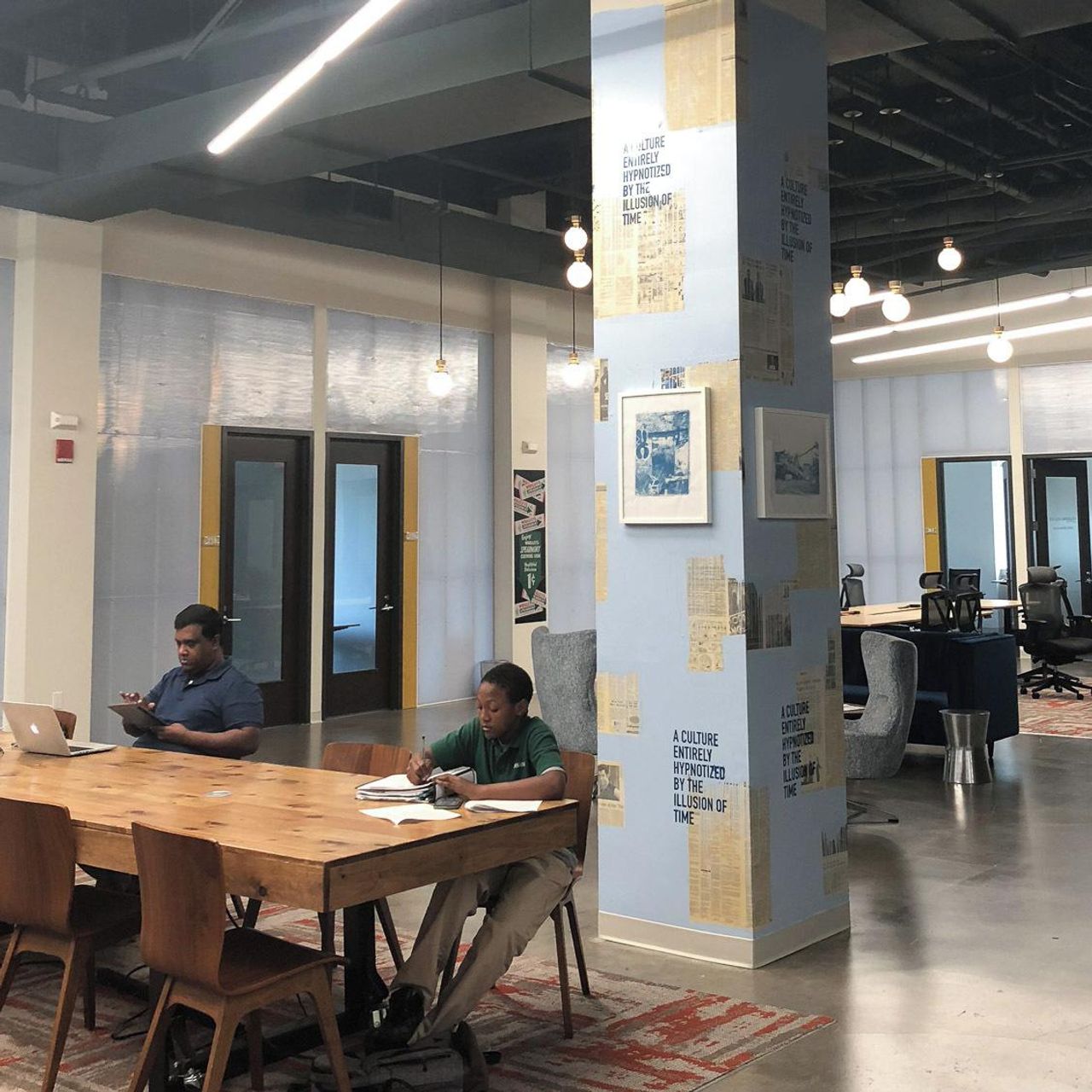 Newark  Büroraum Professional and Collaborative image 7