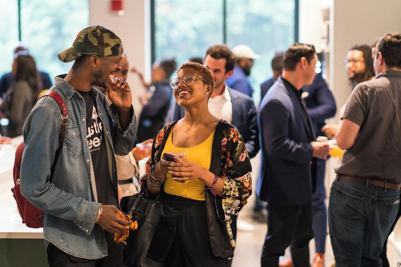 Newark  Büroraum Professional and Collaborative image 3