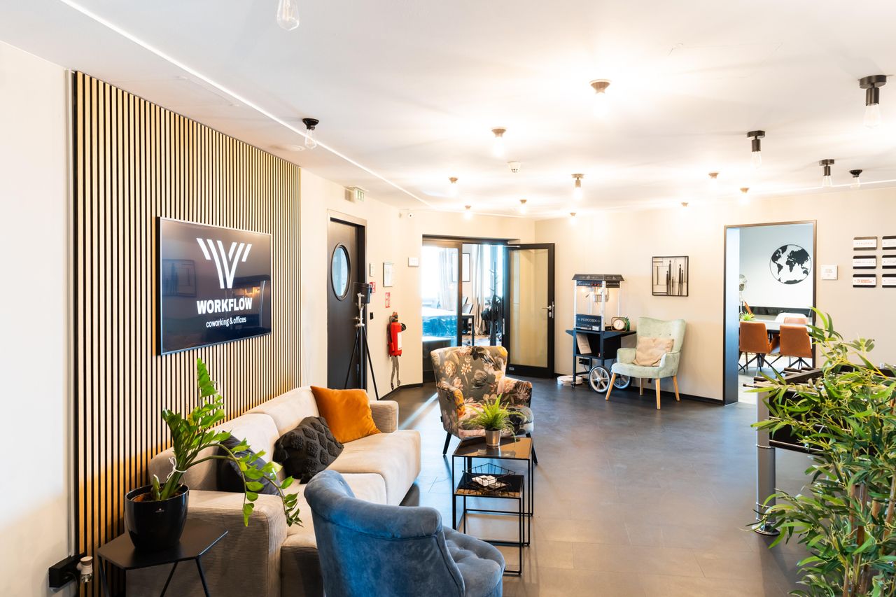 Leipzig Kreatives Meeting Meetingräume The Circle Lounge - im höchsten Gebäude der Stadt image 7