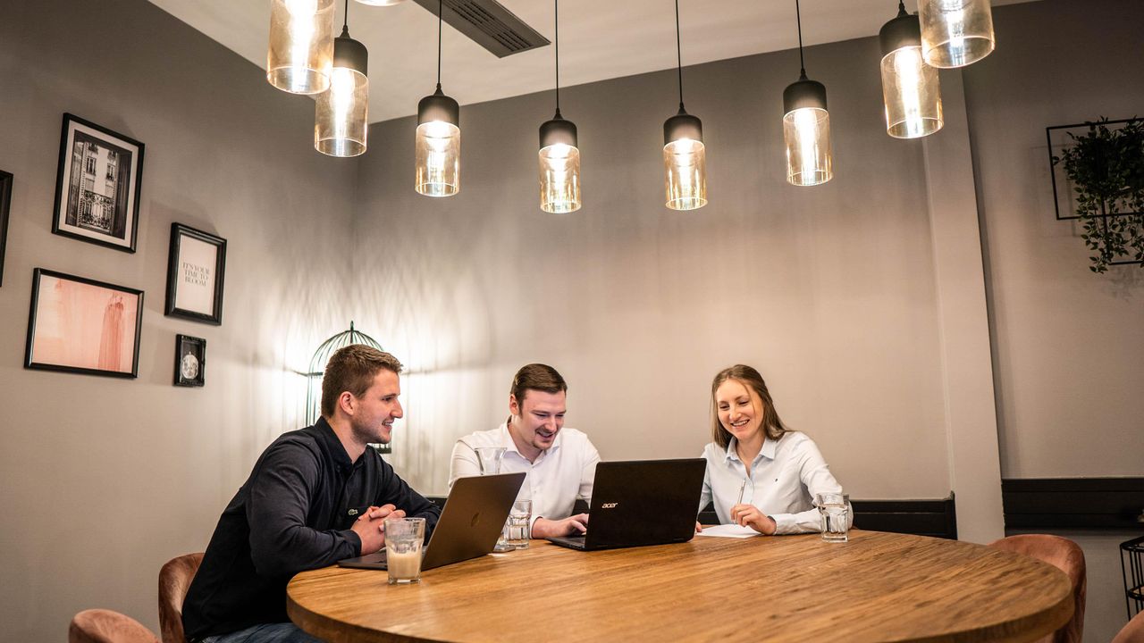 Leipzig Kreatives Meeting Meetingräume The Circle Lounge - im höchsten Gebäude der Stadt image 8