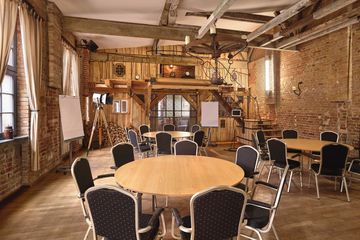 Berlin workshop spaces Private residence Old Smithy's Dizzle - Dizzle's Home image 2