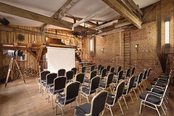 Berlin workshop spaces Private residence Old Smithy's Dizzle - Dizzle's Home image 1