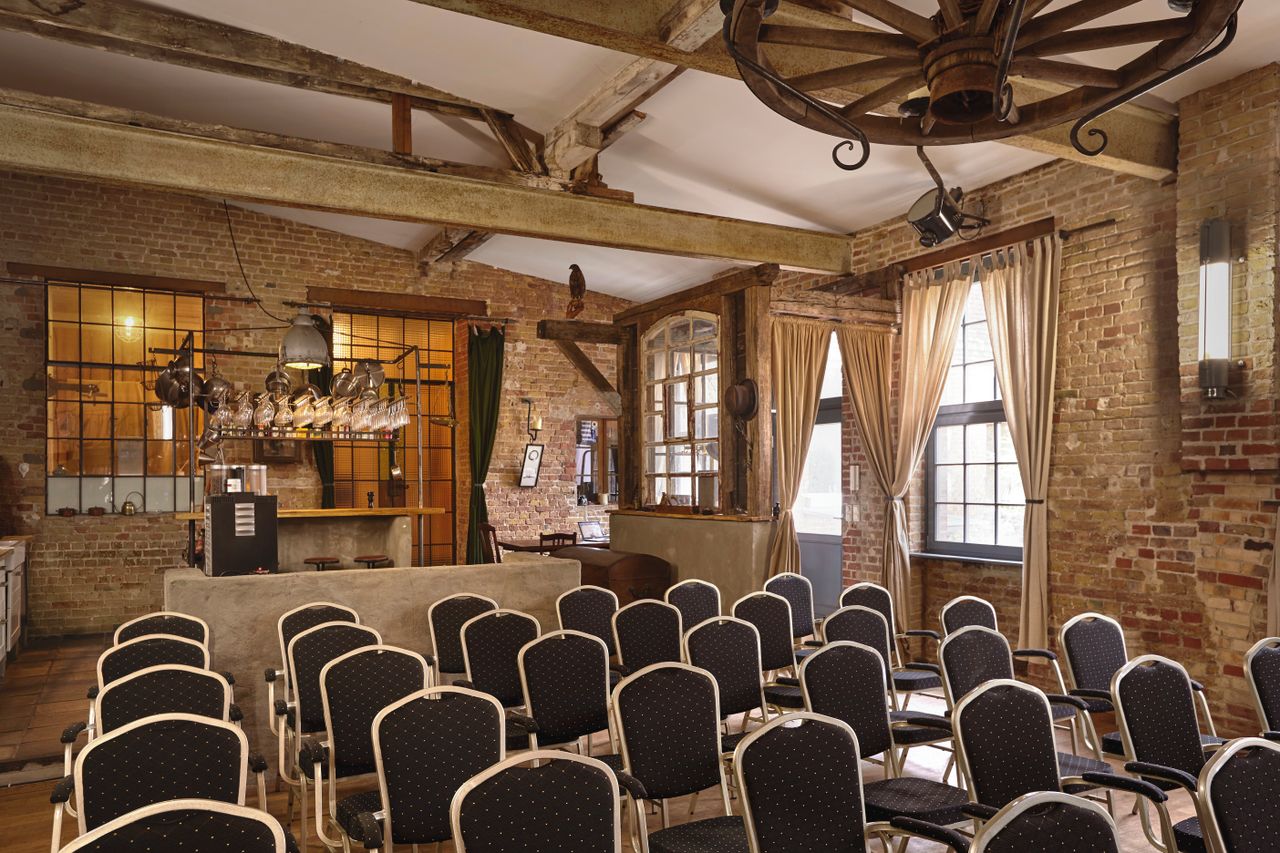 Berlin workshop spaces Private residence Old Smithy's Dizzle - Dizzle's Home image 24