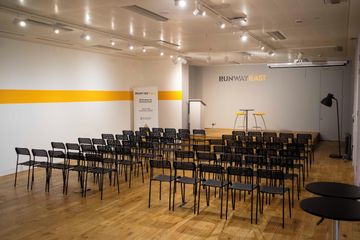 London training rooms Unusual venue Conference Space image 2