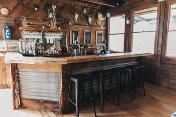 Rest der Welt workshop spaces Außergewöhnlich Farmstay and Microbrewery image 0