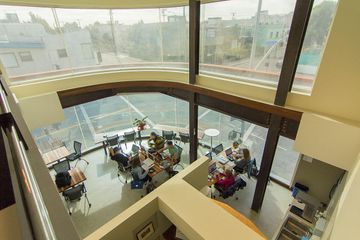 Rest der Welt conference rooms Meetingraum Coworking Desk. image 6