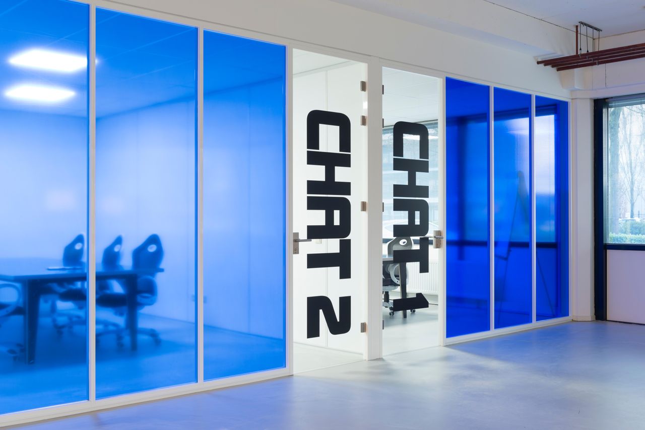 Eindhoven Offsite Meeting Business center Chat 2 image 0